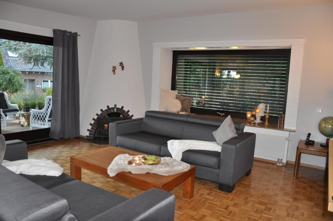Ferienwohnung Rureifel นีเด็กเกน ภายนอก รูปภาพ